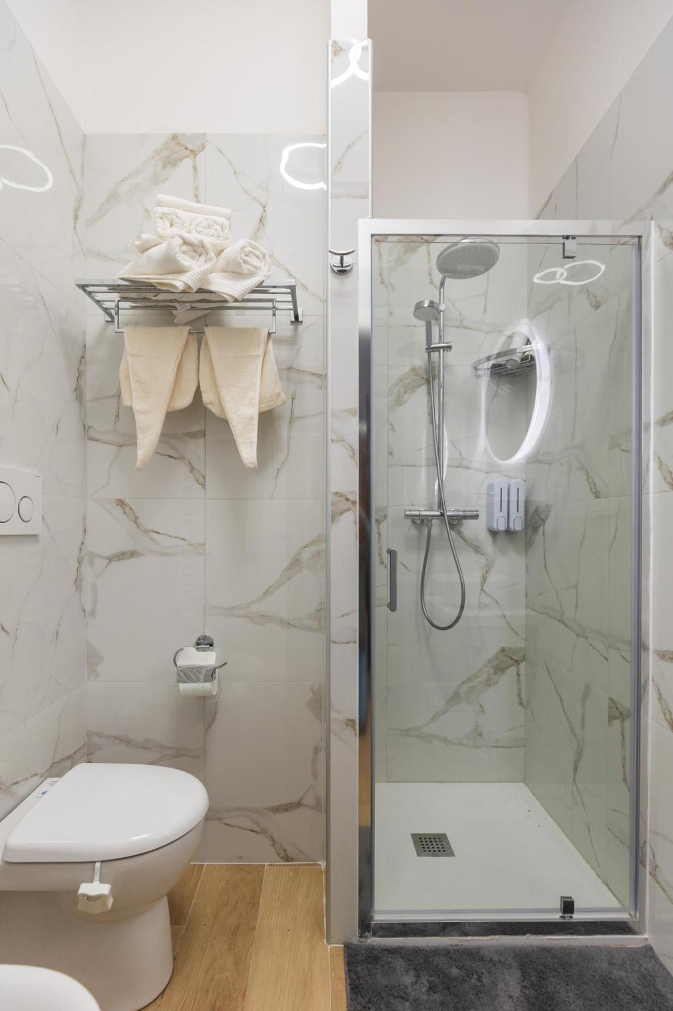 La Dimora Degli Asinelli Apartamento Bolonha Exterior foto